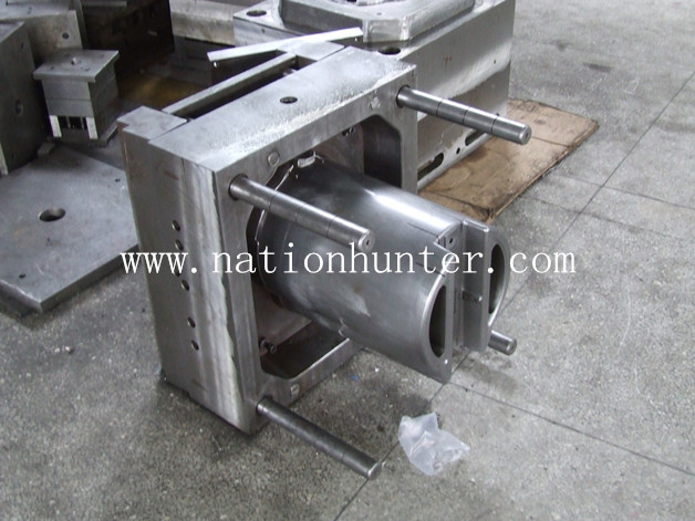 bucket mould