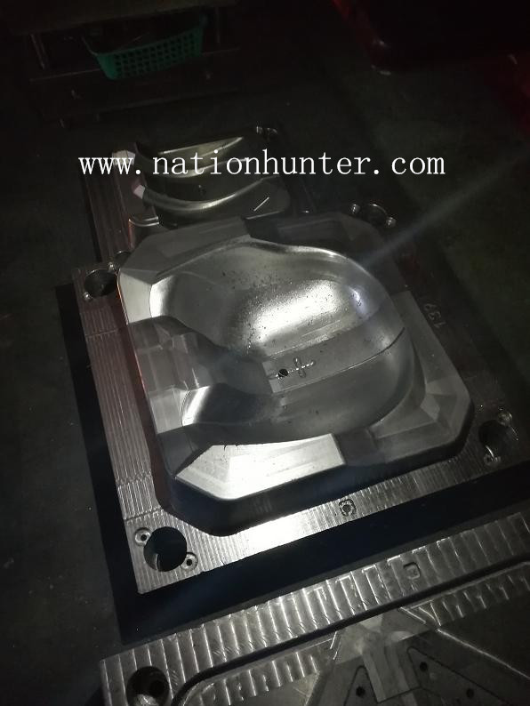 car lamp mould