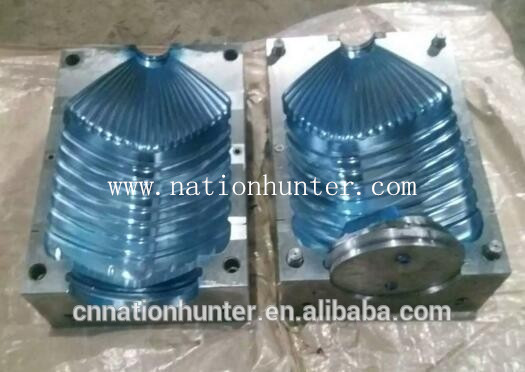 bottle blow mould