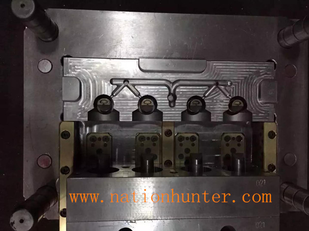 PPR TEE with male/female insert mould