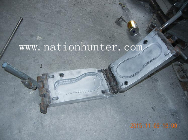PU sole mould(pouring machine)